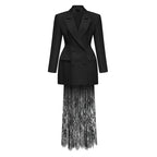 Conjunto Blazer Transpassado e Saia Evasê em Renda Trabalhada