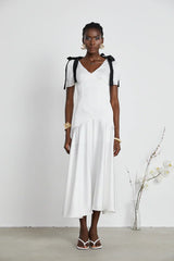 Vestido Longo Elegante  Laços e Decote em V