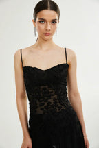 Vestido Longo Renda Floral Exclusiva e Caimento Fluido de Luxo
