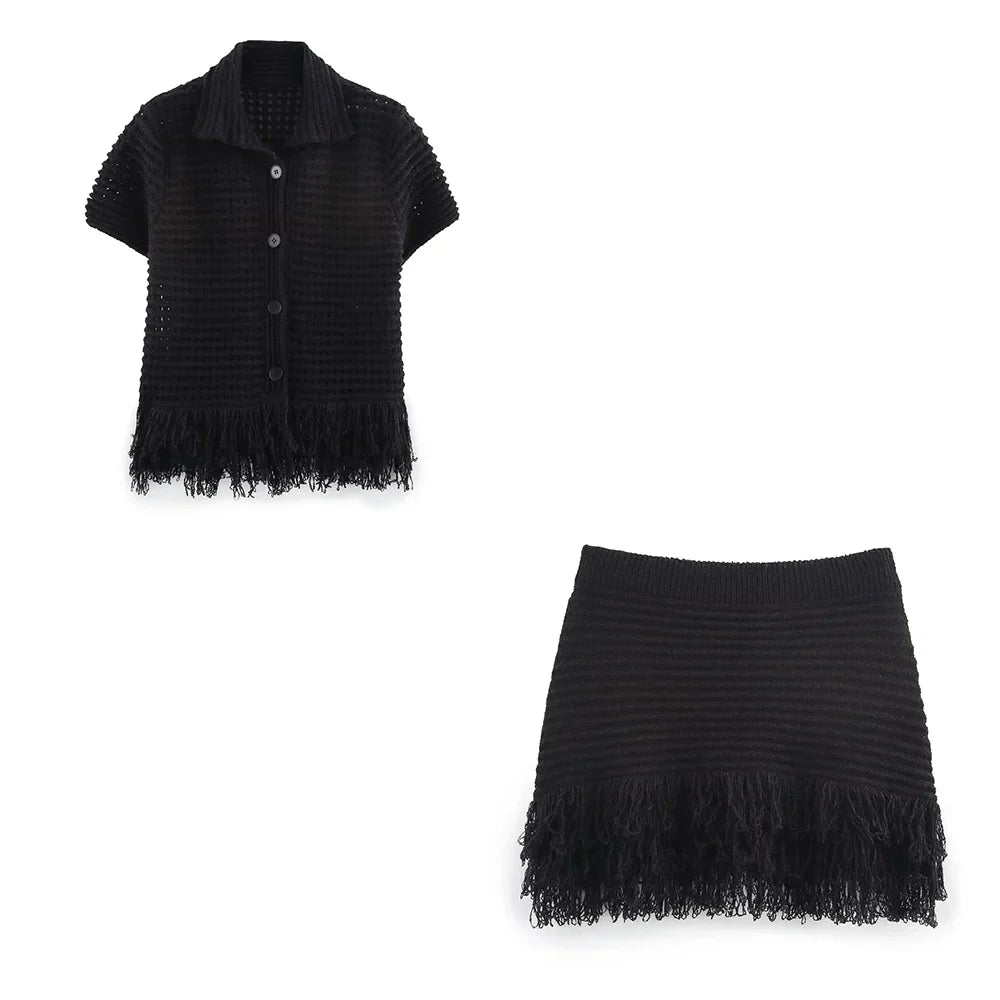 Conjunto em Tricô Vazado – Saia Mini + Camisa