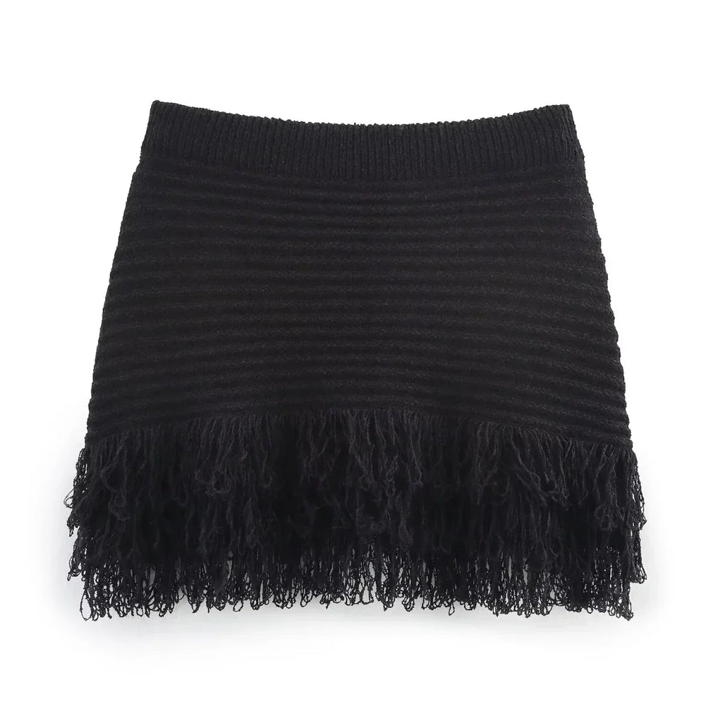 Conjunto em Tricô Vazado – Saia Mini + Camisa