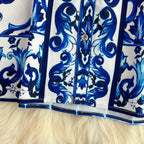 Conjunto Fashion Primavera - Camisa e Shorts com Estampa de Porcelana Azul e Branca