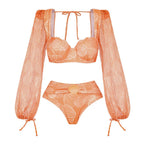 Conjunto de Banho Verão: Traje com Detalhes em Camadas e Saída de Praia