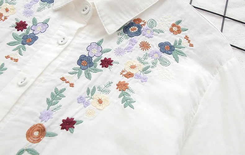 Camisa 100% Algodão com Bordado – Conforto e Estilo Natural