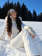 Macacão Feminino Elegante, Proteção Impermeável e Design de Inverno