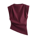 Regata Elegante com Ombreiras e Gola Redonda – Look Sofisticado