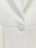 Conjunto de Alfaiataria Exclusivo – Blazer com Recortes e Calça com Fenda