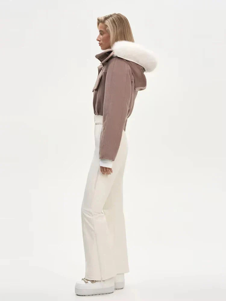 Macacão Feminino de Inverno em Lã com Design Estruturado e Zíper Frontal – Elegância Contemporânea