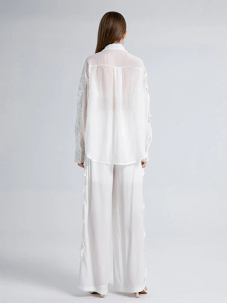 Conjunto bordado delicado - Calça e camisa