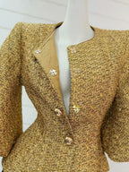 Blazer Estruturado com Mangas Lanterna e Modelagem Acinturada