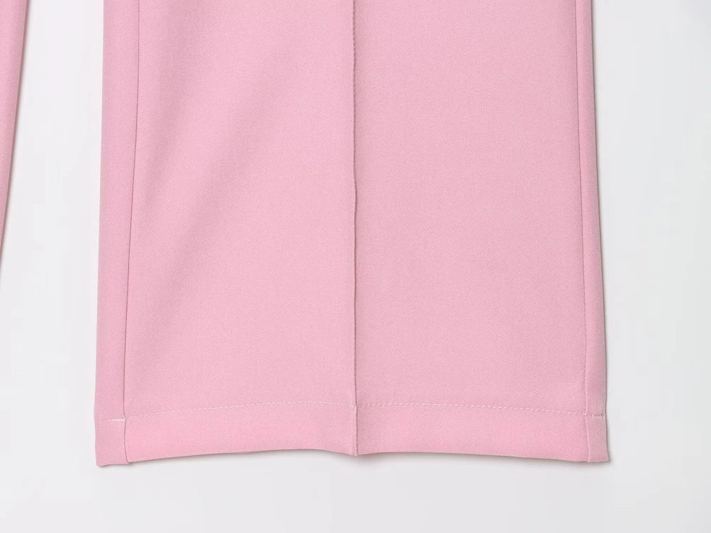 Colete Sem Mangas com Saia Curta ou Calça Flare, Estilo Moderno e Minimalista