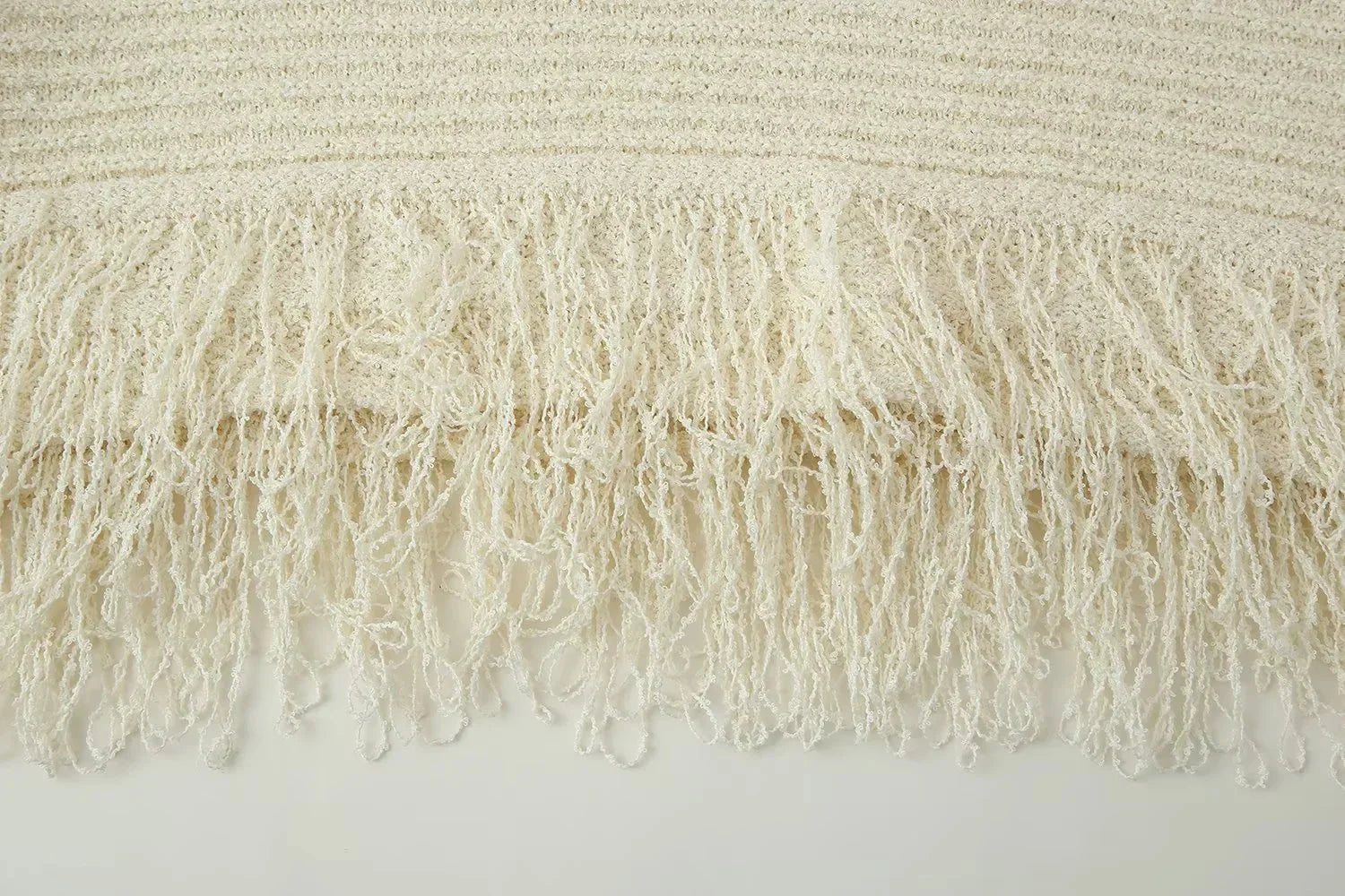 Conjunto em Tricô Vazado – Saia Mini + Camisa