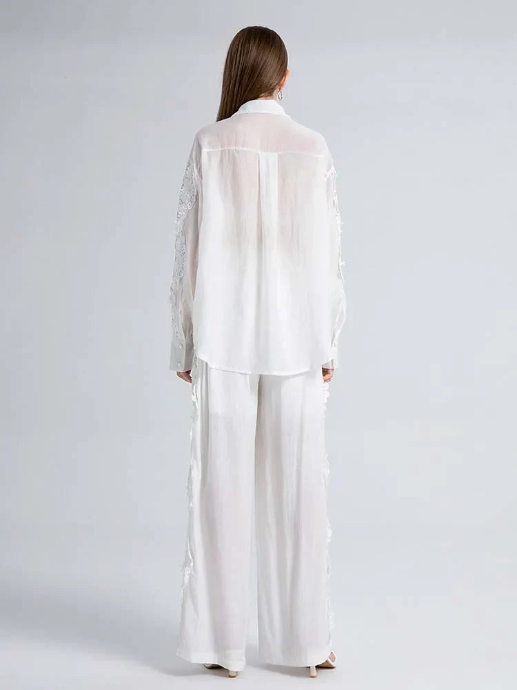 Conjunto bordado delicado - Calça e camisa