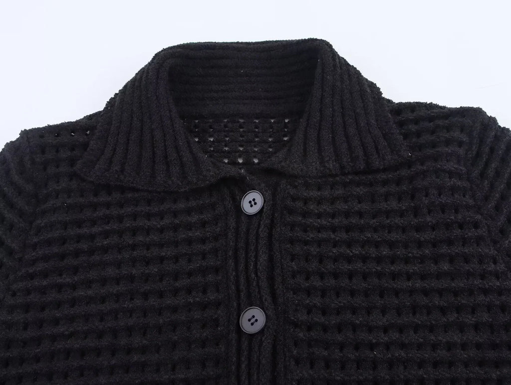 Conjunto em Tricô Vazado – Saia Mini + Camisa