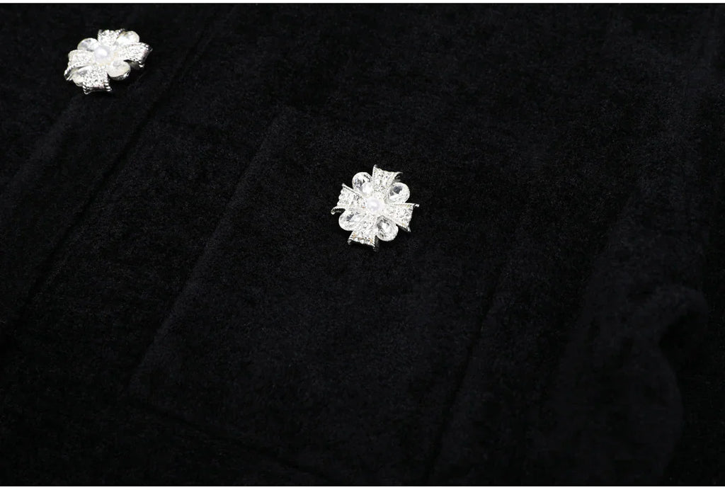 Conjunto Executivo Rosa: Casaco Estruturado e Saia Sereia Midi – Elegância